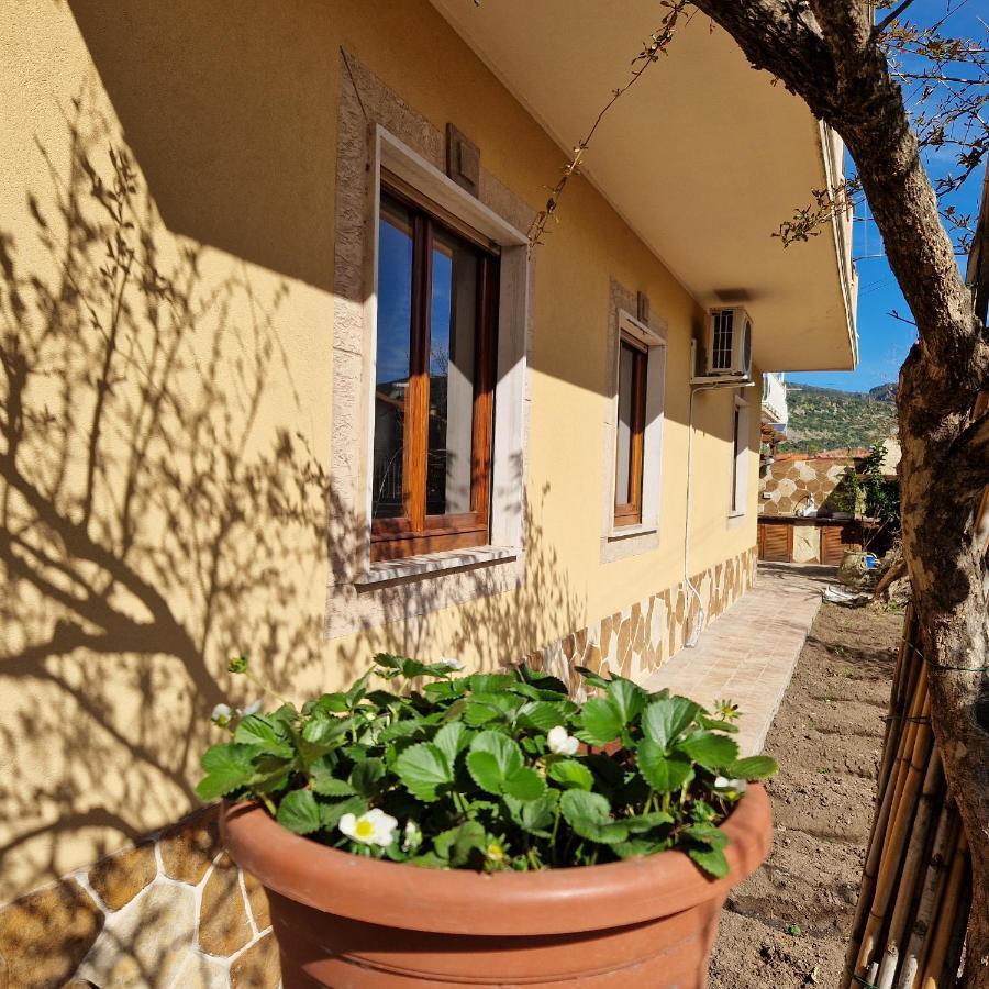 Appartamento Casa Vostra Bosa Zewnętrze zdjęcie
